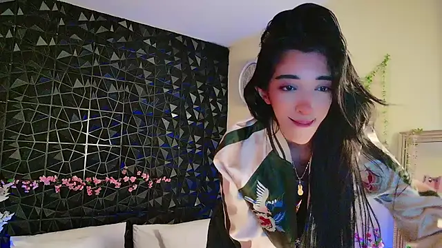 Snapshot of Finibondi chatting on October 27, 2025, 5:30 am Finibondi online show from October 27, 2025, 5:30 am