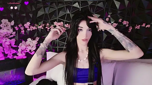 Snapshot of Finibondi chatting on September 10, 2025, 7:29 am Finibondi online show from September 10, 2025, 7:29 am