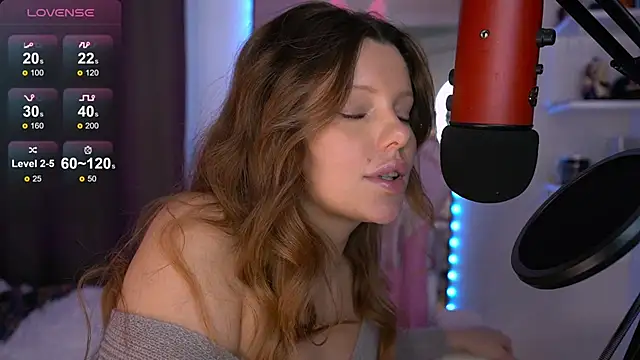 Snapshot of Your_Sweet_Julia chatting on January 12, 2025, 7:11 am Your Sweet Julia online show from January 12, 2025, 7:11 am