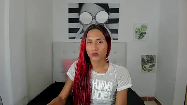 Brisahott online show from November 6, 2025, 1:42 am