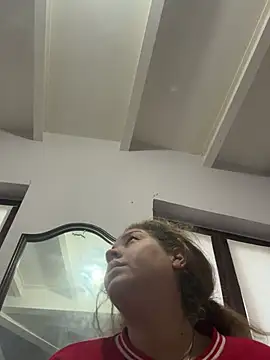 Snapshot of andreinitahg chatting on March 18, 2025, 7:01 am andreinitahg online show from March 18, 2025, 7:01 am