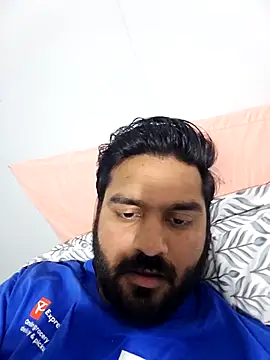 hard dick011 online show from April 28, 2026, 4:11 pm
