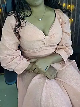 Tanvi-patil online show from February 18, 2025, 7:10 am