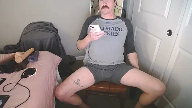 steelwood303 online show from December 6, 2024, 10:13 pm