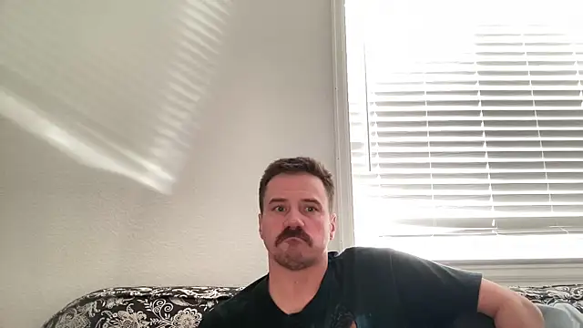 steelwood303 online show from December 3, 2025, 8:52 pm