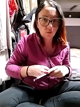 cuplubijoanna online show from January 5, 2026, 5:38 pm