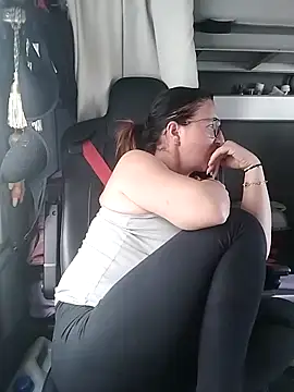 cuplubijoanna online show from March 30, 2026, 8:49 am