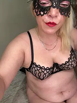 Olgundolgun33 online show from February 15, 2026, 6:07 pm