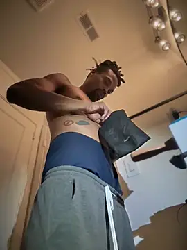 1BeautyN1Beast online show from February 26, 2026, 8:09 pm