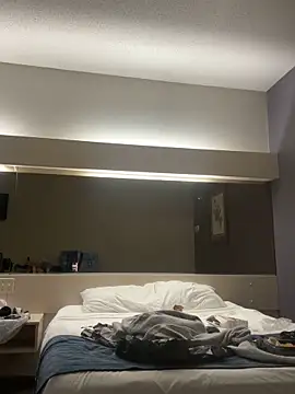 Snapshot of Bigbootylavishh chatting on December 1, 2025, 4:30 pm Bigbootylavishh online show from December 1, 2025, 4:30 pm