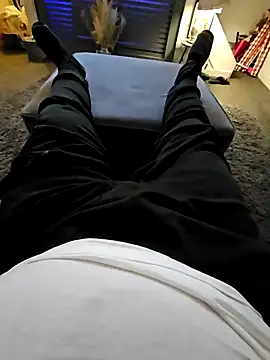 Snapshot of babyskyfall chatting on January 15, 2025, 12:51 am babyskyfall online show from January 15, 2025, 12:51 am