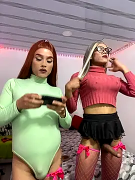 Snapshot of big_girl21cm chatting on October 3, 2025, 1:42 am big girl21cm online show from October 3, 2025, 1:42 am