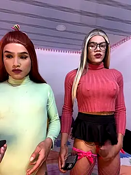 Snapshot of big_girl21cm chatting on November 5, 2025, 1:09 am big girl21cm online show from November 5, 2025, 1:09 am