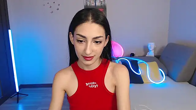 Lina Robbins online show from March 10, 2025, 12:18 am