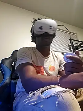 Snapshot of gaimov3r2024 chatting on February 26, 2026, 12:27 pm gaimov3r2024 online show from February 26, 2026, 12:27 pm