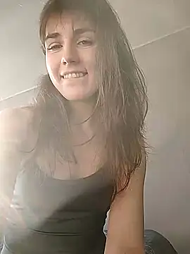 Bella Goddes online show from March 11, 2025, 9:37 pm