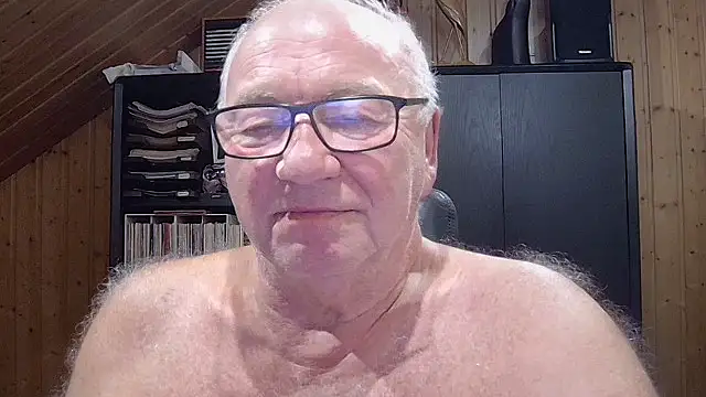 biggandybig online show from November 15, 2025, 12:03 am