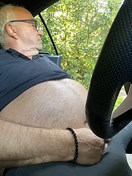 biggandybig online show from September 29, 2025, 12:33 pm