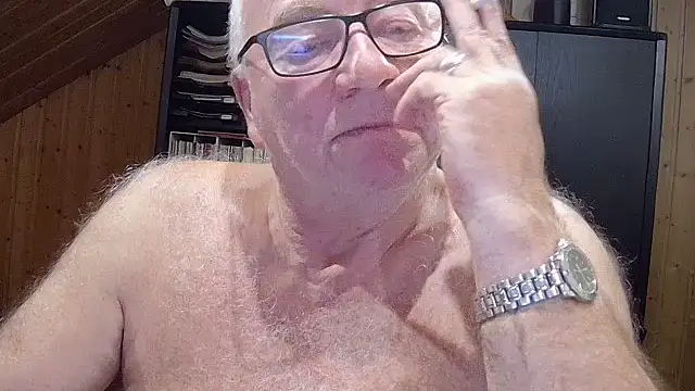 biggandybig online show from December 15, 2025, 11:31 pm