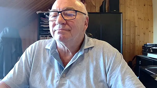 Snapshot of biggandybig chatting on May 26, 2026, 8:01 am biggandybig online show from May 26, 2026, 8:01 am