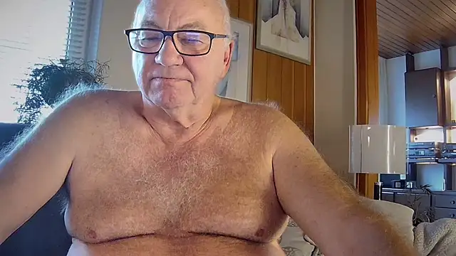 biggandybig online show from November 16, 2025, 1:16 pm