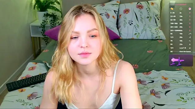 Snapshot of stay_with_alice chatting on November 14, 2025, 3:15 pm stay with alice online show from November 14, 2025, 3:15 pm