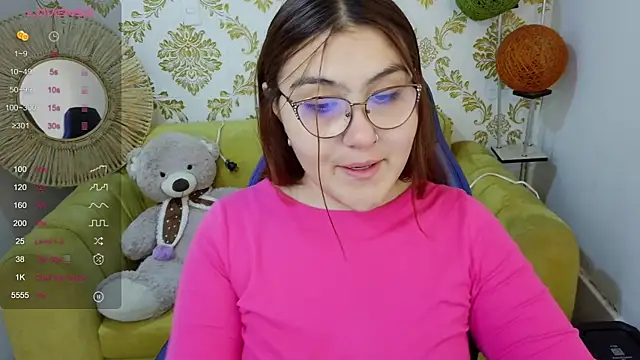 Snapshot of conniejames_m chatting on April 25, 2026, 11:57 am conniejames m online show from April 25, 2026, 11:57 am