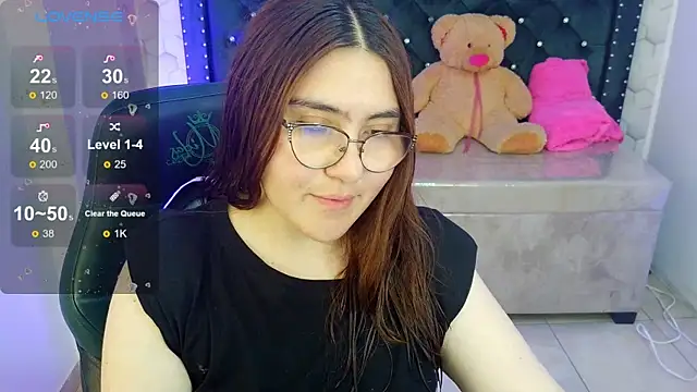 Snapshot of conniejames_m chatting on May 7, 2026, 10:40 am conniejames m online show from May 7, 2026, 10:40 am