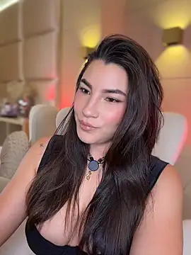 Snapshot of SaharaRush_ chatting on May 14, 2026, 11:13 pm SaharaRush online show from May 14, 2026, 11:13 pm