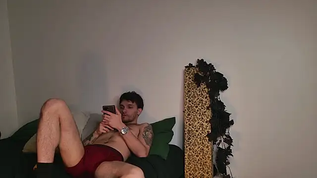 Snapshot of JackDesFeux chatting on November 28, 2025, 11:49 pm JackDesFeux online show from November 28, 2025, 11:49 pm