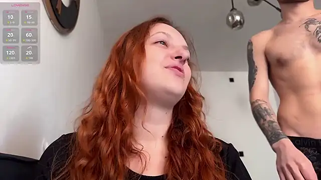 Snapshot of Chaptertoo chatting on October 29, 2025, 10:14 am Chaptertoo online show from October 29, 2025, 10:14 am