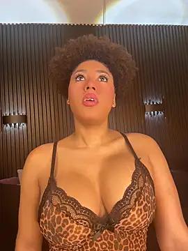 kendall coxx online show from April 13, 2026, 12:14 am