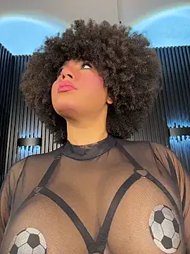Snapshot of kendall_coxx chatting on May 16, 2026, 4:44 am kendall coxx online show from May 16, 2026, 4:44 am