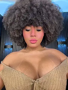 Snapshot of kendall_coxx chatting on May 27, 2026, 6:43 am kendall coxx online show from May 27, 2026, 6:43 am