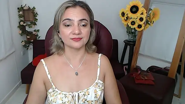 Snapshot of ana_milf chatting on May 31, 2026, 6:09 pm ana milf online show from May 31, 2026, 6:09 pm