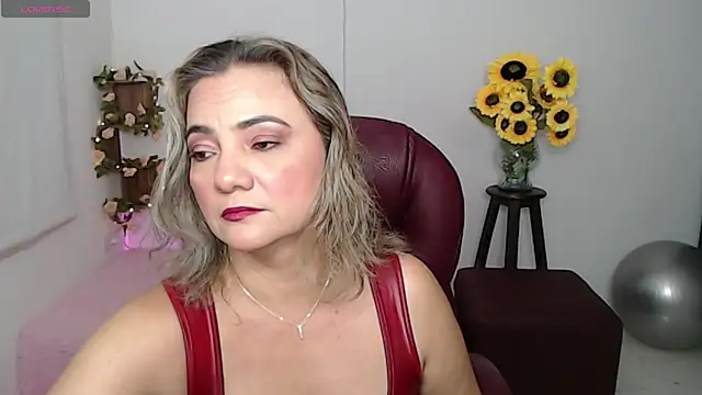 Snapshot of ana_milf chatting on March 3, 2026, 12:45 pm ana milf online show from March 3, 2026, 12:45 pm