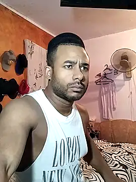 Ladybugycat online show from February 27, 2025, 3:40 am