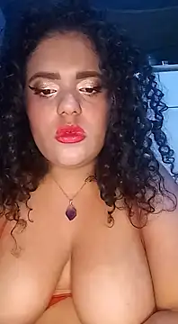 Snapshot of Thifanyvip22 chatting on December 12, 2024, 10:52 pm Thifanyvip22 online show from December 12, 2024, 10:52 pm