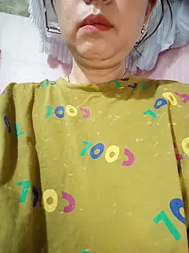 Snapshot of Mie610 chatting on March 28, 2026, 1:28 am Mie610 online show from March 28, 2026, 1:28 am