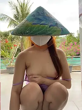 BabyThree  online show from March 19, 2026, 8:14 am