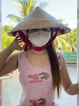 BabyThree  online show from November 24, 2025, 8:25 am