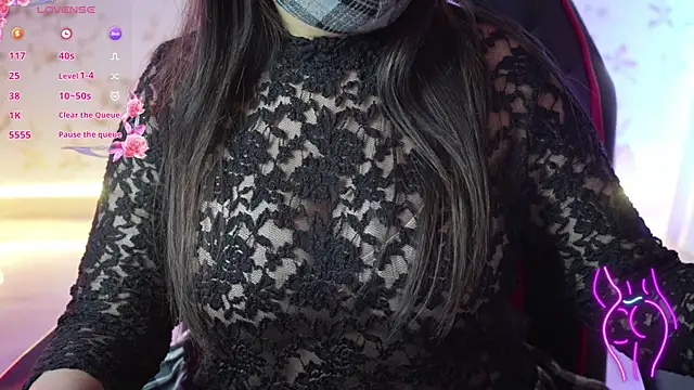 Snapshot of only_aleesha chatting on February 26, 2025, 7:45 am only aleesha online show from February 26, 2025, 7:45 am