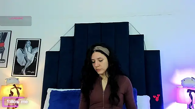 Snapshot of KyleRosee chatting on October 21, 2025, 12:26 pm KyleRosee online show from October 21, 2025, 12:26 pm