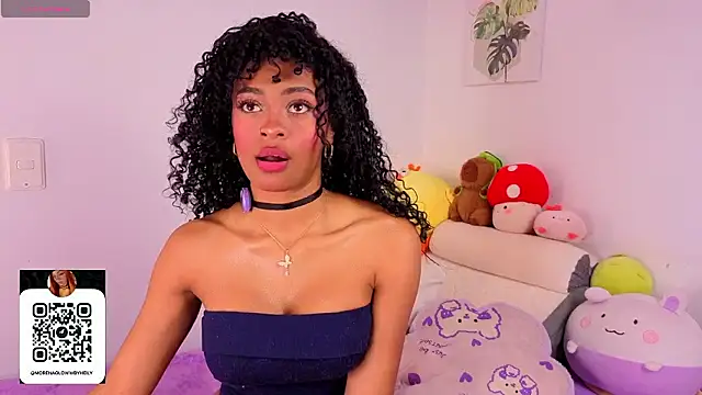 Snapshot of Heily_Fox chatting on January 14, 2026, 5:11 am Heily Fox online show from January 14, 2026, 5:11 am