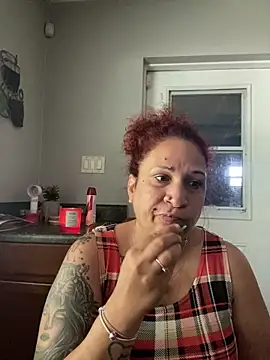 ladycreamypr2 online show from May 22, 2026, 7:34 pm
