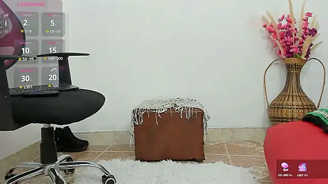 Latin Mature975 online show from September 19, 2025, 8:07 am