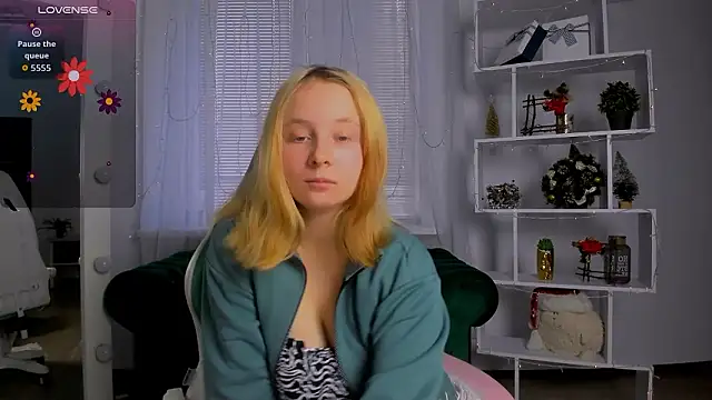 Ketrin n  online show from January 19, 2026, 6:06 am