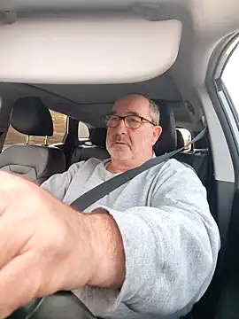 Snapshot of gillou1234 chatting on November 10, 2025, 7:35 am gillou1234 online show from November 10, 2025, 7:35 am