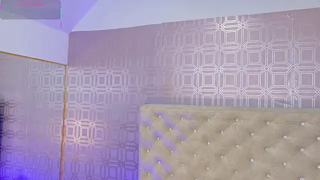 Snapshot of Sara_Desire chatting on September 10, 2025, 3:33 pm Sara Desire online show from September 10, 2025, 3:33 pm