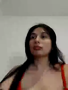 Snapshot of Bigyummmzul chatting on December 30, 2024, 12:54 am Bigyummmzul online show from December 30, 2024, 12:54 am